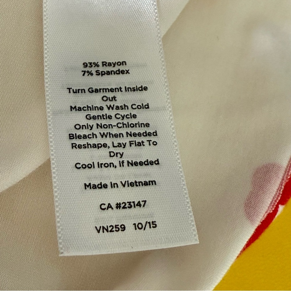Talbots Womens Red White Floral‎ Top Short Sleeve Rayon Tunic Blouse Sz-Small/P - Picture 3 of 14